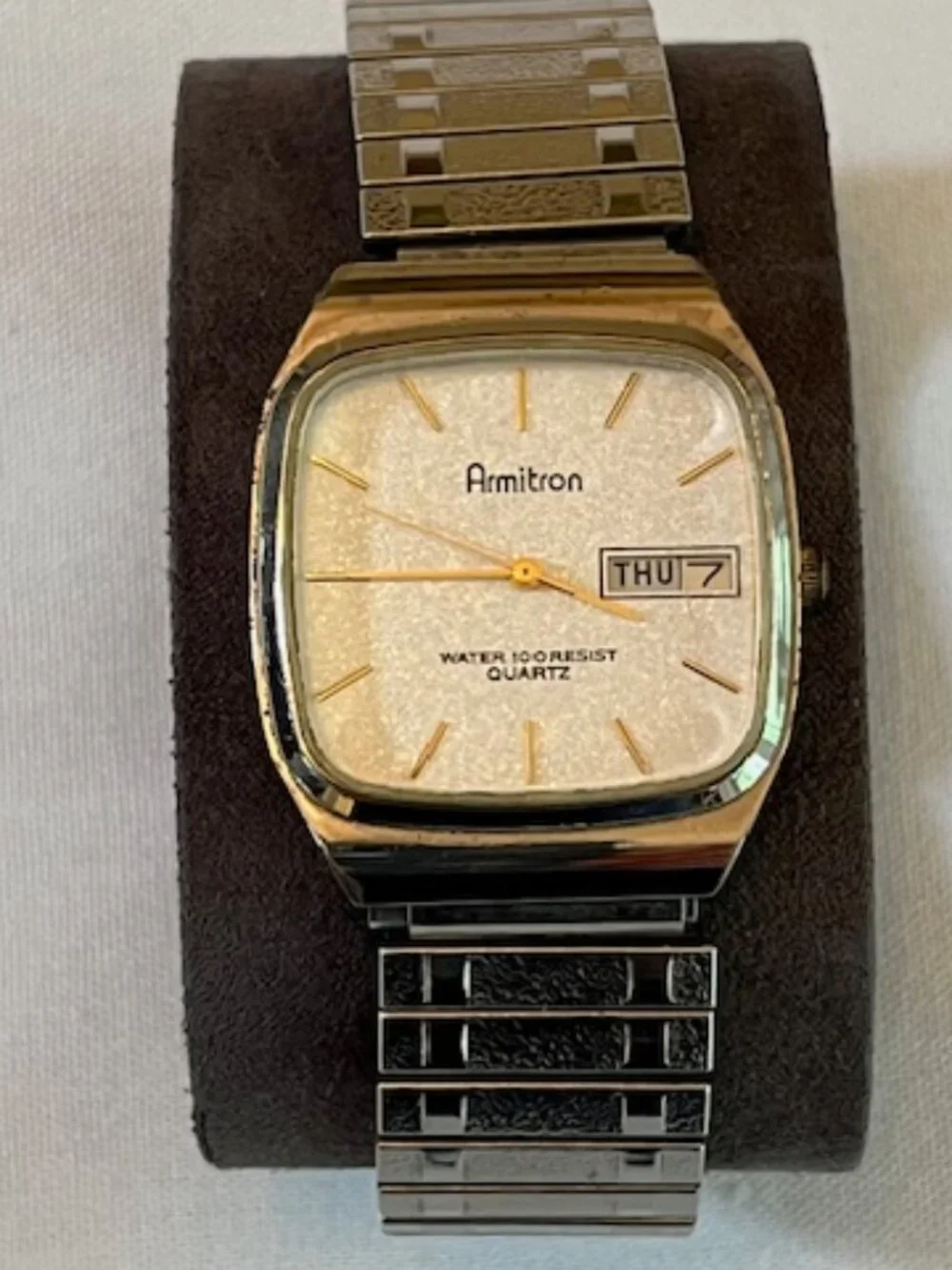 ARMITRON | Silver-tone Steel Stretch Band Men's Watch Classic-NEW Battery